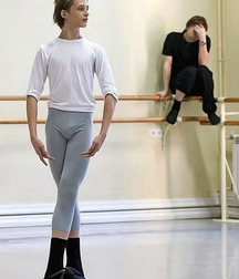 classy bulges 5d4d8b8719da2.jpg
