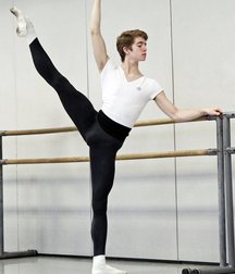 classy bulges 5d4d8b8855d5a.jpg