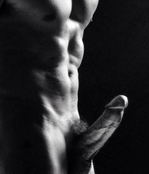 monochrome nudes 5d5af146f3f15.jpg