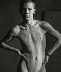monochrome nudes 5d5af1559da69.jpg