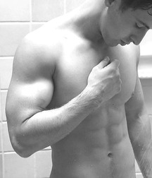 nude review 5d5d6fdf31e6b.jpg