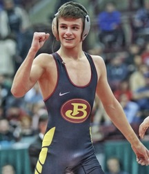 wrestlers  5d5ebb62c0e3f.jpg