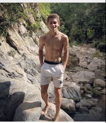 white shorts 5d6db5b4a3c98.jpg