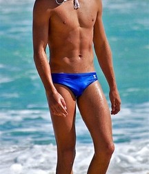 shorty shorts 5d7103778b15b.jpg