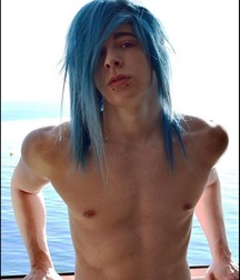 longhairf lads 5d8120f83aba8.jpg