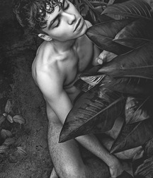 naked 5d83784140da1.jpg