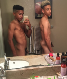more selfie sticks 5d928910484fe.png