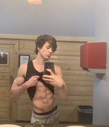 shirt lifting 5d9df575883bd.jpg