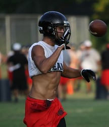 fab football abs 5da2493bb9c5a.jpg