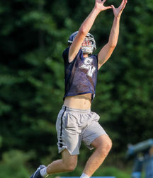 fab football abs 5da2494aa22f7.jpg