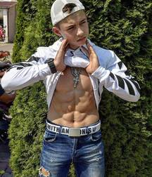 fab abs 5da74d328b9ad.jpg