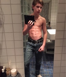 twinks in trousers 5da8ed4a00e7c.jpg