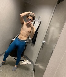 twinks in trousers 5da8ed4def903.jpg
