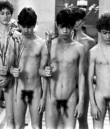 monochrome males 5daf7af7e8cc8.png