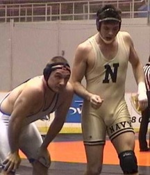 wrestlers bulging 5db06552652fa.jpg