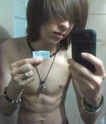 shirtless moptops 5db067740bc63.jpg