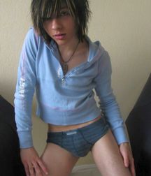 love longhaired lads 5dbb061a2aab1.jpg