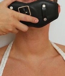 gagged 5dc05ae241a8f.jpg