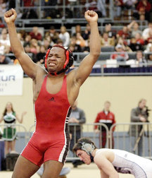 red grapplers 5dc42f9b7fafb.jpg