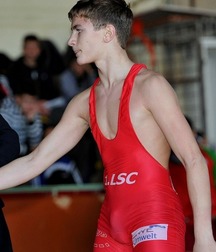 red grapplers 5dc42f9cea77e.jpg