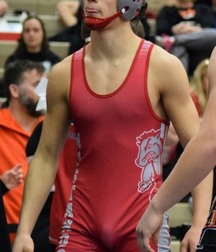 red grapplers 5dc42fa4104d4.jpg