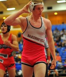 red grapplers 5dc42fa991b13.jpg