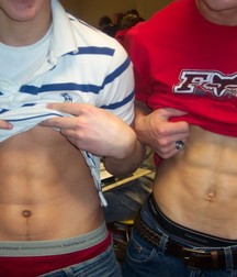 show your six-pack 5dc98b0e246ff.jpg