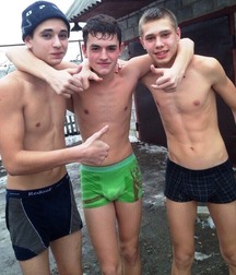 aquaboys 5dcc394f66c6d.jpg
