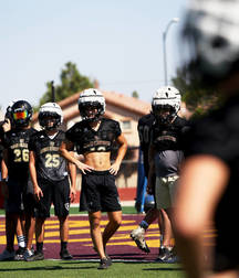 footballers 5dcebee27f348.jpg