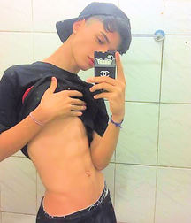 abs are fab 5dcec00fe60be.jpg