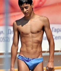 jocks 5dd2bd8277c86.jpg