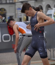 jocks 5dd2bd88074cf.jpg