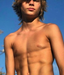 longhaired lads 5dd6b5018e537.jpg