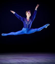 ballet bros 5dd7f4f547549.jpg