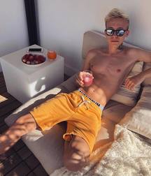 mello yellow 5de91908d9e82.jpg