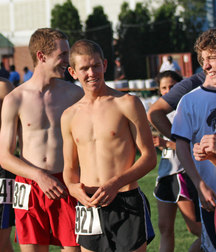 a troup of twinks 5e0e08cc0e922.jpg