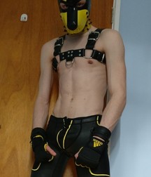 masks and muzzles fetish boys 5e1f806ed5058.jpg