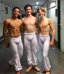 titans in tights 5e2462f4e9f1b.jpg