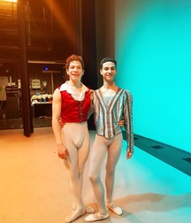 titans in tights 5e2462fd2c208.jpg