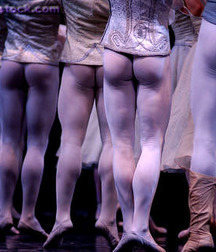 titans in tights 5e24630ecc6f3.jpg