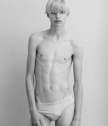 beauty in black and white 5e246466a0f1d.jpg