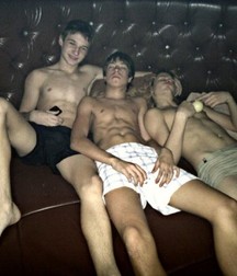 bros with bros 5e2469c6c0bf9.jpg