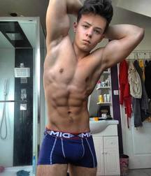 flex for the camera 5e26414fc5d19.jpg