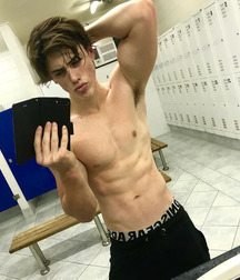 flex for the camera 5e2641661150b.jpg