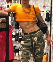crop-topped twinks boys 5e288971b2ebe.jpg