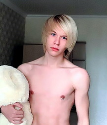 shirtless gay favs 5e31cde7109c8.jpg