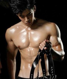 shirtless gay favs 5e31cdfecca17.jpg