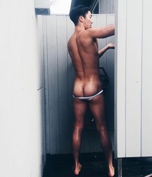 tan lines twinks porn 5e32e044d46cd.jpg
