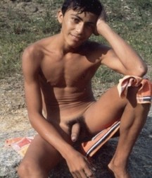 loving the sun - gay teen boys porn 5e389cc2c6de4.jpg