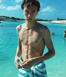 all wet 5e4accfddf7c7.jpg